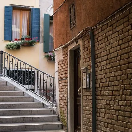 Ca' Bonvicini فندق مبيت وإفطار 3*