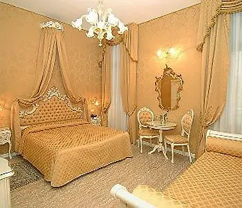 Ca' Bonvicini البندقية